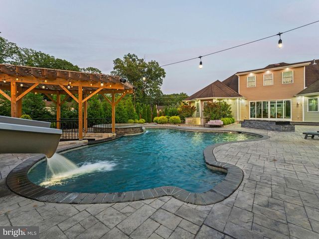 224 WILSON RD, Turnersville, NJ 08012