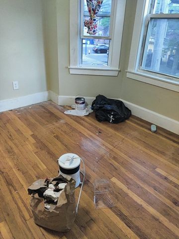 61 Vine 34, Lynn, MA 01905