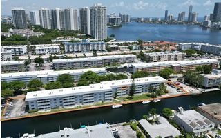 3750 NE 169th St 408, North Miami Beach, FL 33160