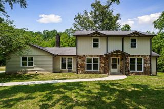 1409 Robert Ln, Cookeville, TN 38506