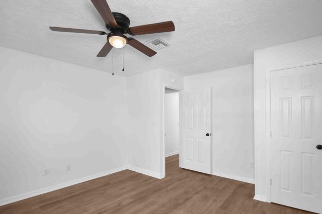 750 SW Lakehurst Drive, Port St Lucie, FL 34983