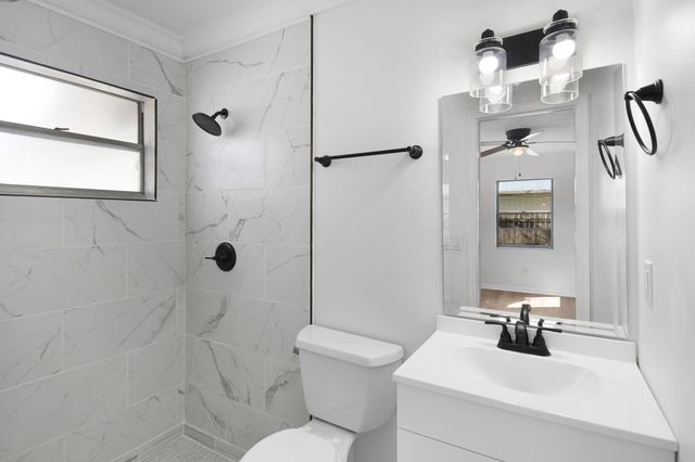 750 SW Lakehurst Drive, Port St Lucie, FL 34983