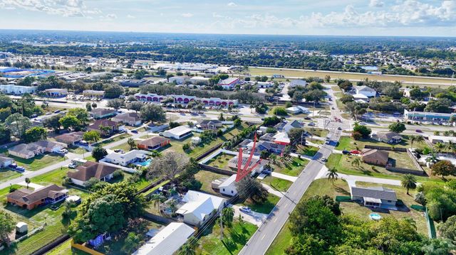 750 SW Lakehurst Drive, Port St Lucie, FL 34983