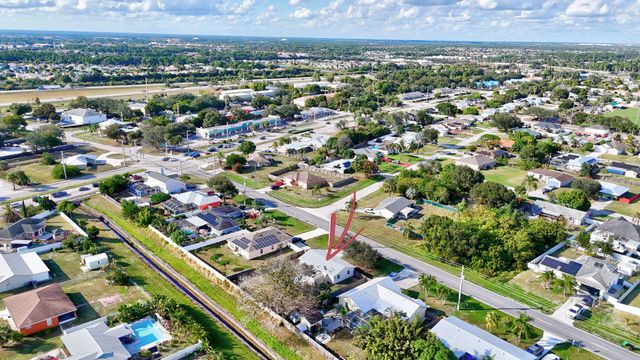 750 SW Lakehurst Drive, Port St Lucie, FL 34983