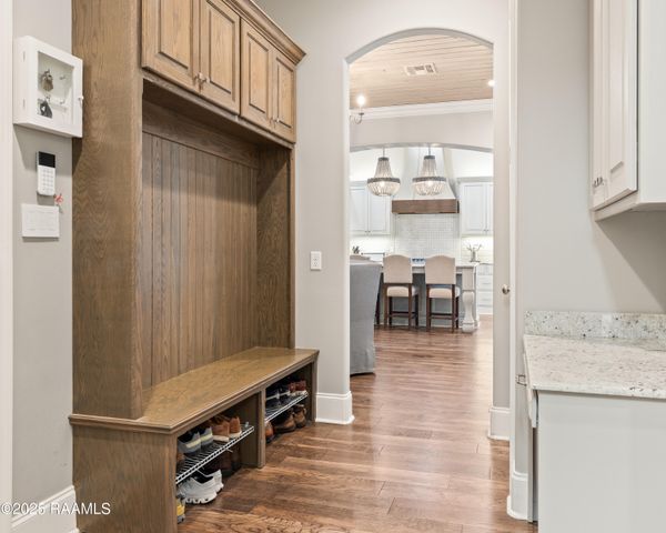 307 Barkhill Drive, Lafayette, LA 70508