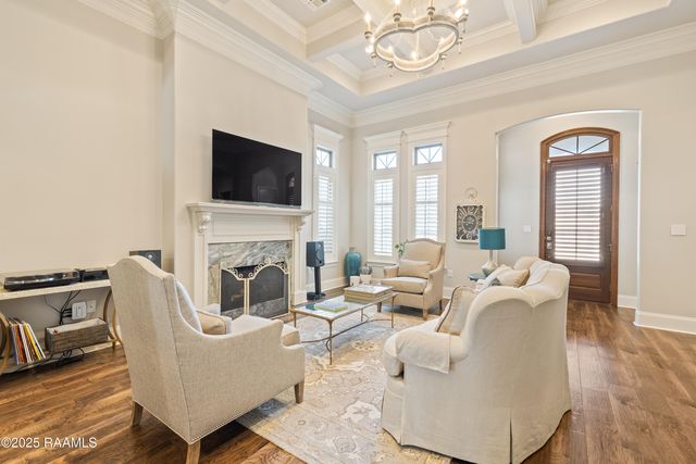 307 Barkhill Drive, Lafayette, LA 70508