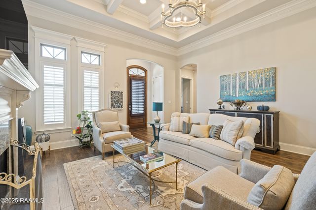 307 Barkhill Drive, Lafayette, LA 70508