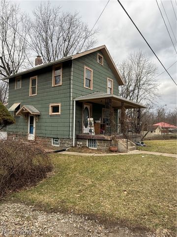 2885 Erie Avenue NW, Massillon, OH 44646