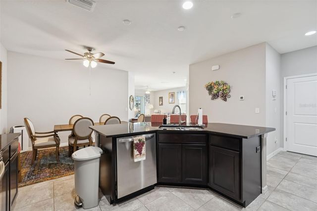 7852 TIMBERVIEW LOOP, Wesley Chapel, FL 33545