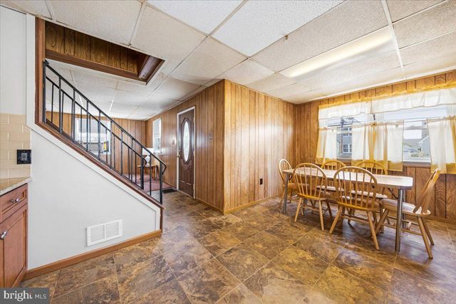 209 UNION AVE, Bellmawr, NJ 08031