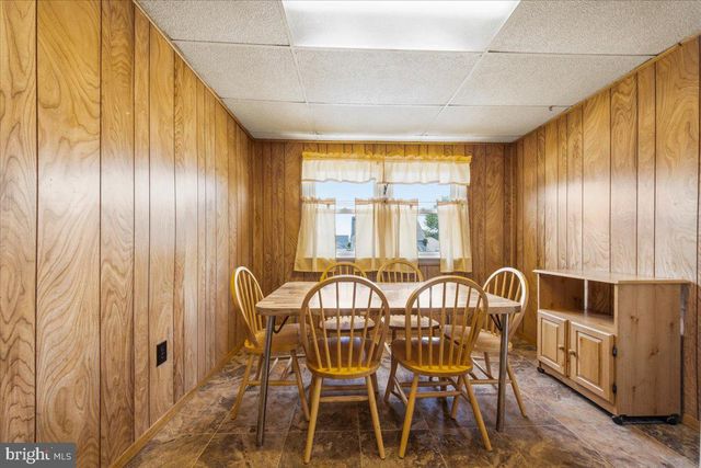 209 UNION AVE, Bellmawr, NJ 08031