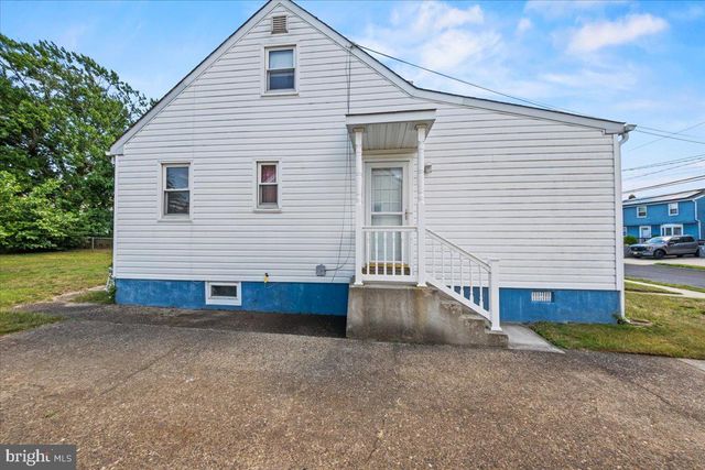 209 UNION AVE, Bellmawr, NJ 08031