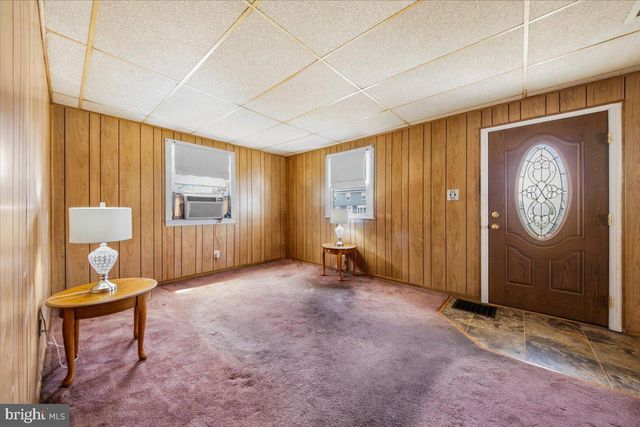 209 UNION AVE, Bellmawr, NJ 08031