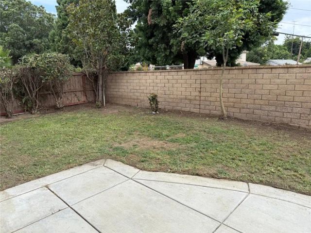 1742 Edmon Way, Riverside, CA 92501