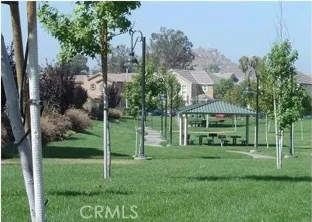 1742 Edmon Way, Riverside, CA 92501