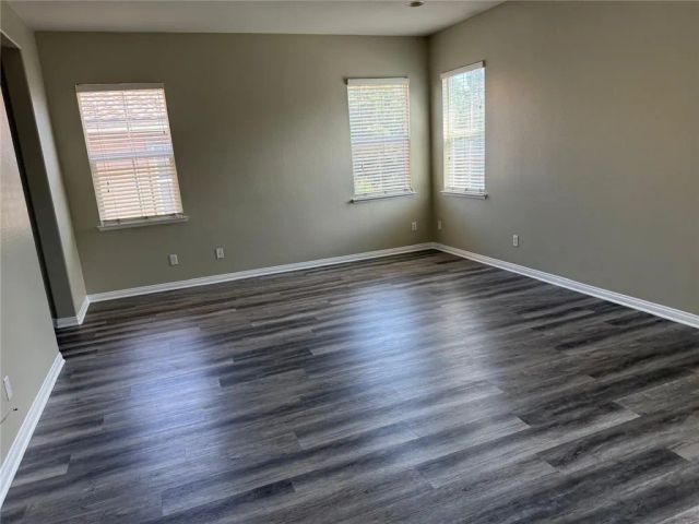 1742 Edmon Way, Riverside, CA 92501