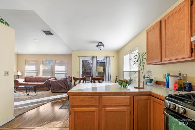 560 Elizabeth Park Drive, Twin Falls, ID 83301