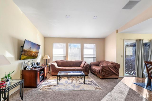 560 Elizabeth Park Drive, Twin Falls, ID 83301