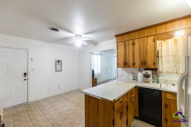 334 Wisconsin Avenue, Warner Robins, GA 31093