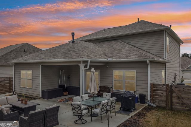 7409 Jennadee Drive, Fairburn, GA 30213