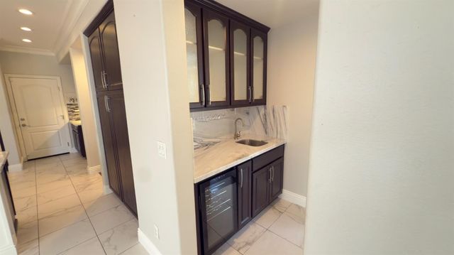 11816 Spring Walk Way, Rancho Cordova, CA 95742