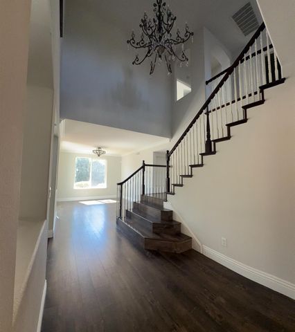 11816 Spring Walk Way, Rancho Cordova, CA 95742