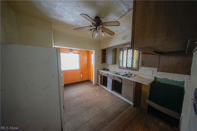 1347 Hampton Road, East Cleveland, OH 44112