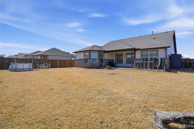 13925 S Kenosha Avenue, Glenpool, OK 74033