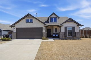 13925 S Kenosha Avenue, Glenpool, OK 74033