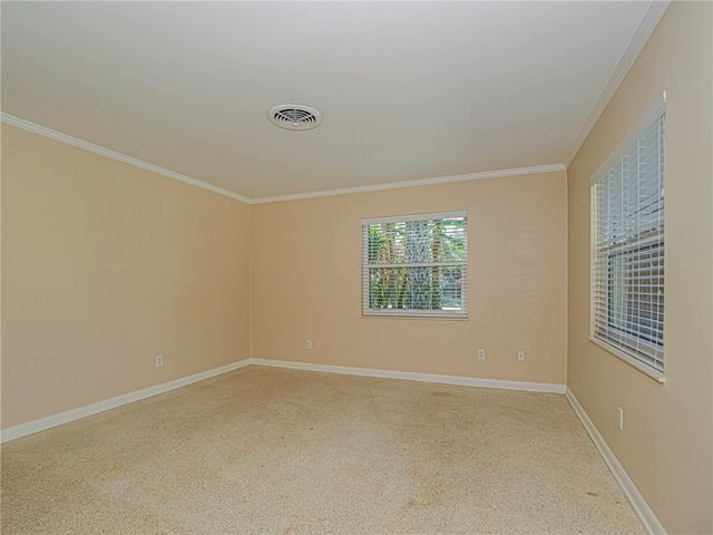 5008 Tradewinds Drive, Vero Beach, FL 32963
