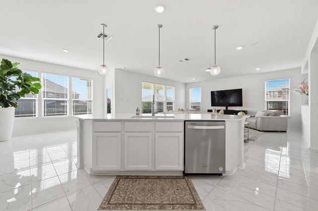 200 Auburn ST, Kyle, TX 78640