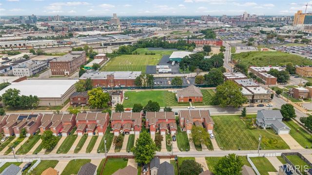 3928 Folsom Avenue, St Louis, MO 63110