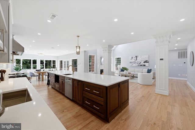 2716 SILKWOOD CT, Oakton, VA 22124