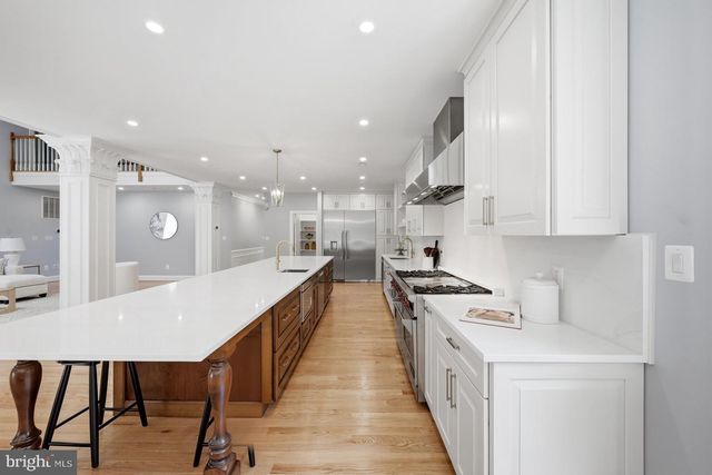 2716 SILKWOOD CT, Oakton, VA 22124