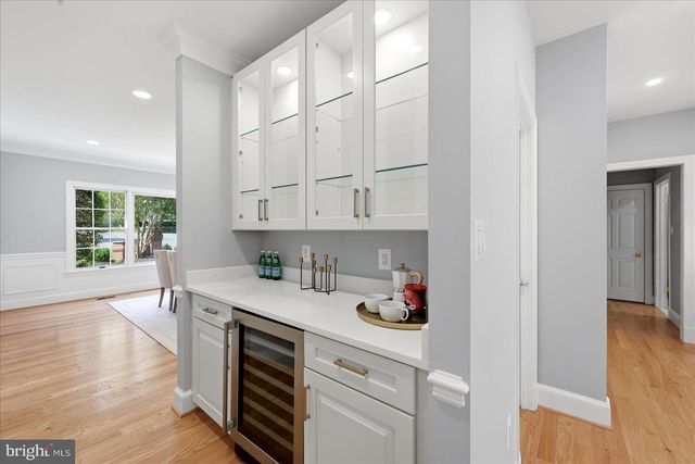2716 SILKWOOD CT, Oakton, VA 22124