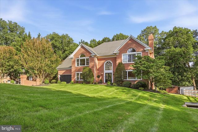 2716 SILKWOOD CT, Oakton, VA 22124
