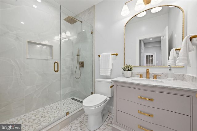 2716 SILKWOOD CT, Oakton, VA 22124