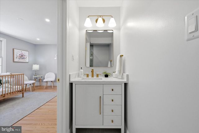 2716 SILKWOOD CT, Oakton, VA 22124