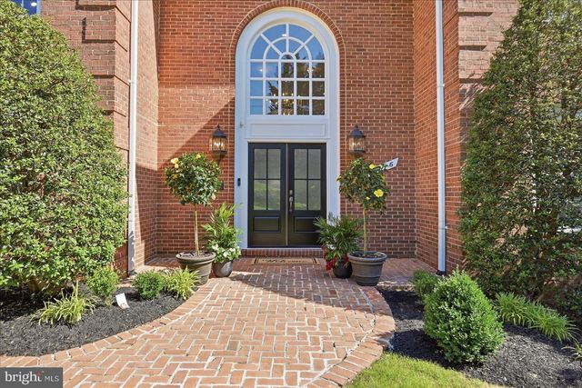 2716 SILKWOOD CT, Oakton, VA 22124