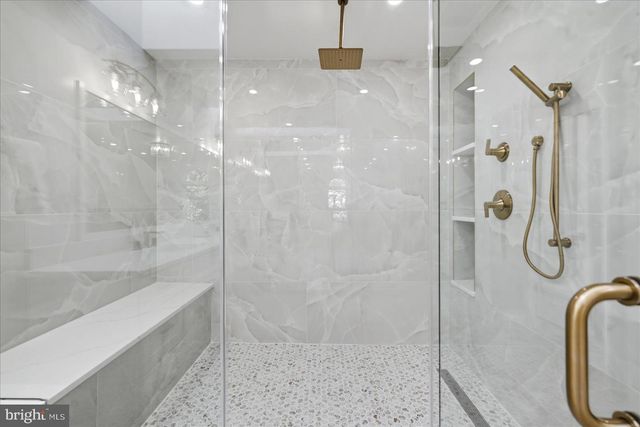 2716 SILKWOOD CT, Oakton, VA 22124