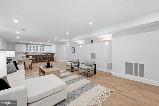 2716 SILKWOOD CT, Oakton, VA 22124
