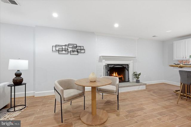 2716 SILKWOOD CT, Oakton, VA 22124