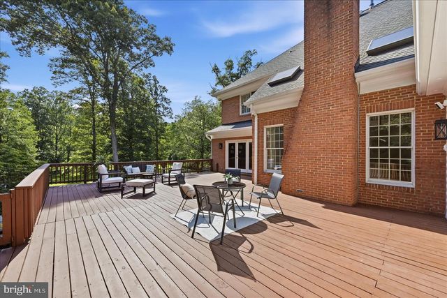 2716 SILKWOOD CT, Oakton, VA 22124