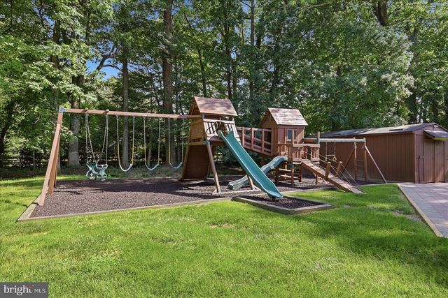 2716 SILKWOOD CT, Oakton, VA 22124