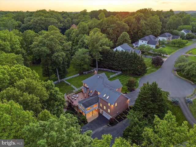 2716 SILKWOOD CT, Oakton, VA 22124
