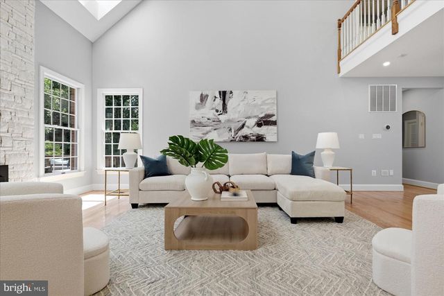 2716 SILKWOOD CT, Oakton, VA 22124