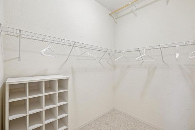 1605 LYNCHBURG LOOP, The Villages, FL 32162