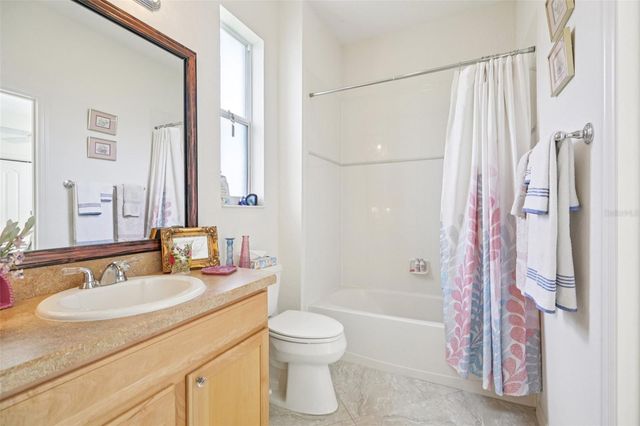 1605 LYNCHBURG LOOP, The Villages, FL 32162