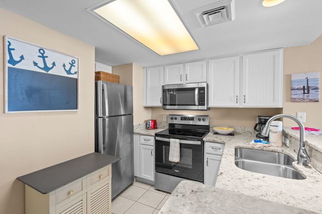 2711 S Ocean Blvd Unit 311, North Myrtle Beach, SC 29582