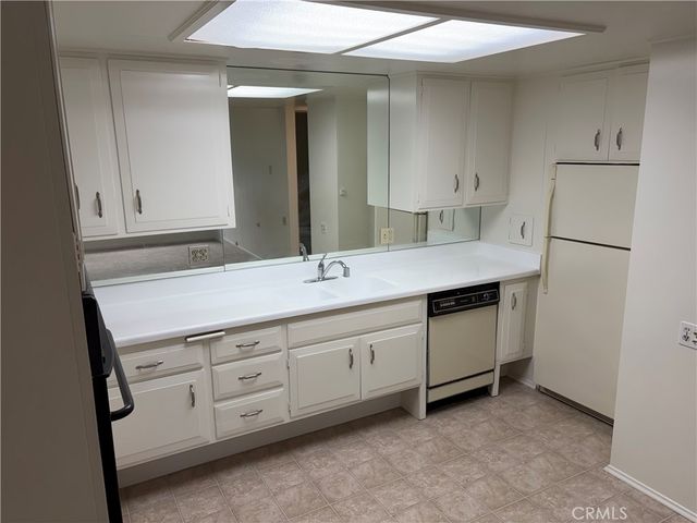 13361 El Dorado Drive 201F, Seal Beach, CA 90740